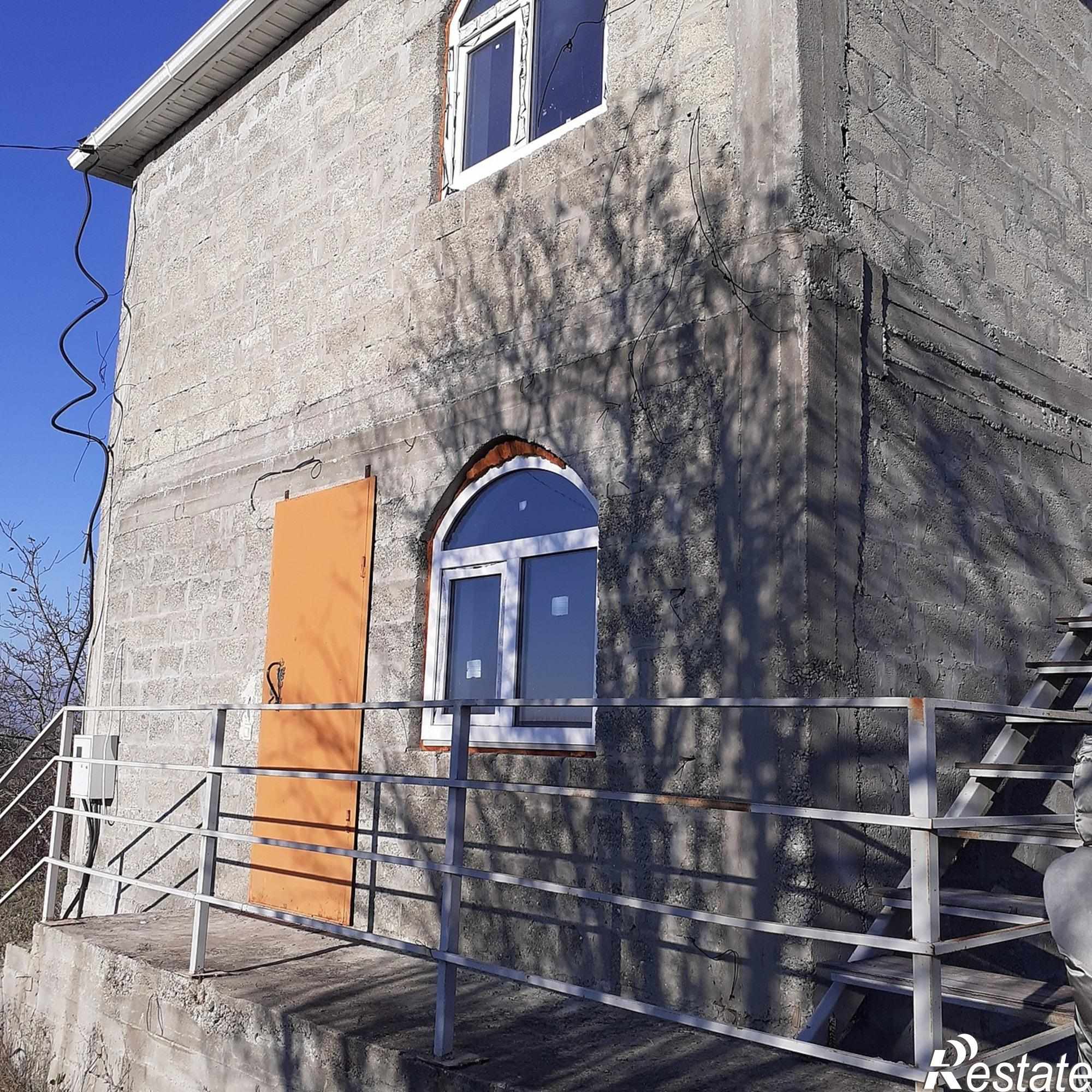 Купить дачу, дом, коттедж за 5 700 000 рублей на Черноморская улица