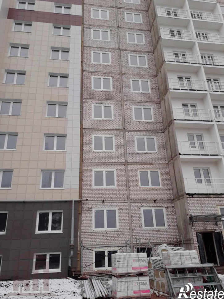 2-комн квартира в новом доме Гусева б-р, 59