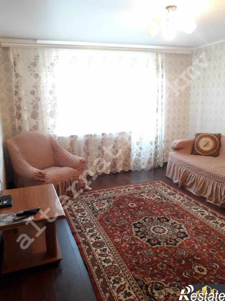 2-комн квартира Жуковского ул.