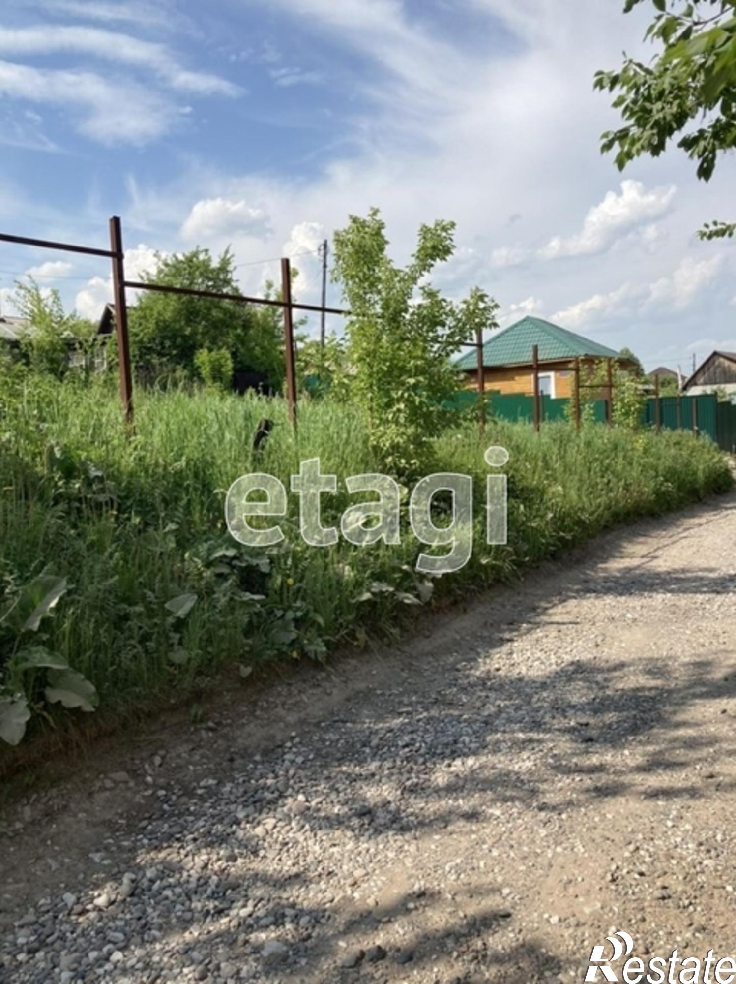 Купить дачу, дом, коттедж за 455 000 рублей на Array