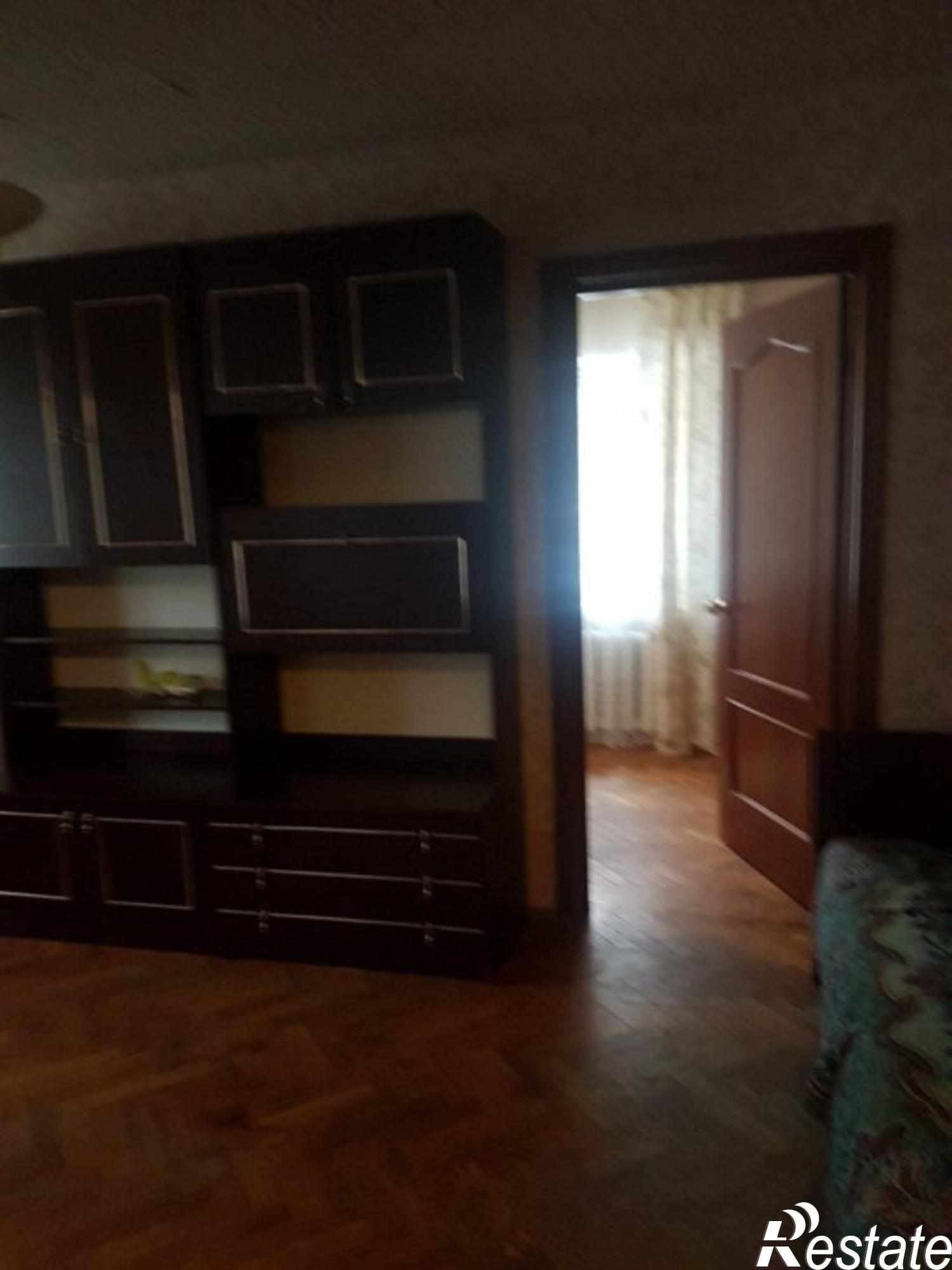 Сдать квартиру за 12 000 рублей на Горького ул, 77А