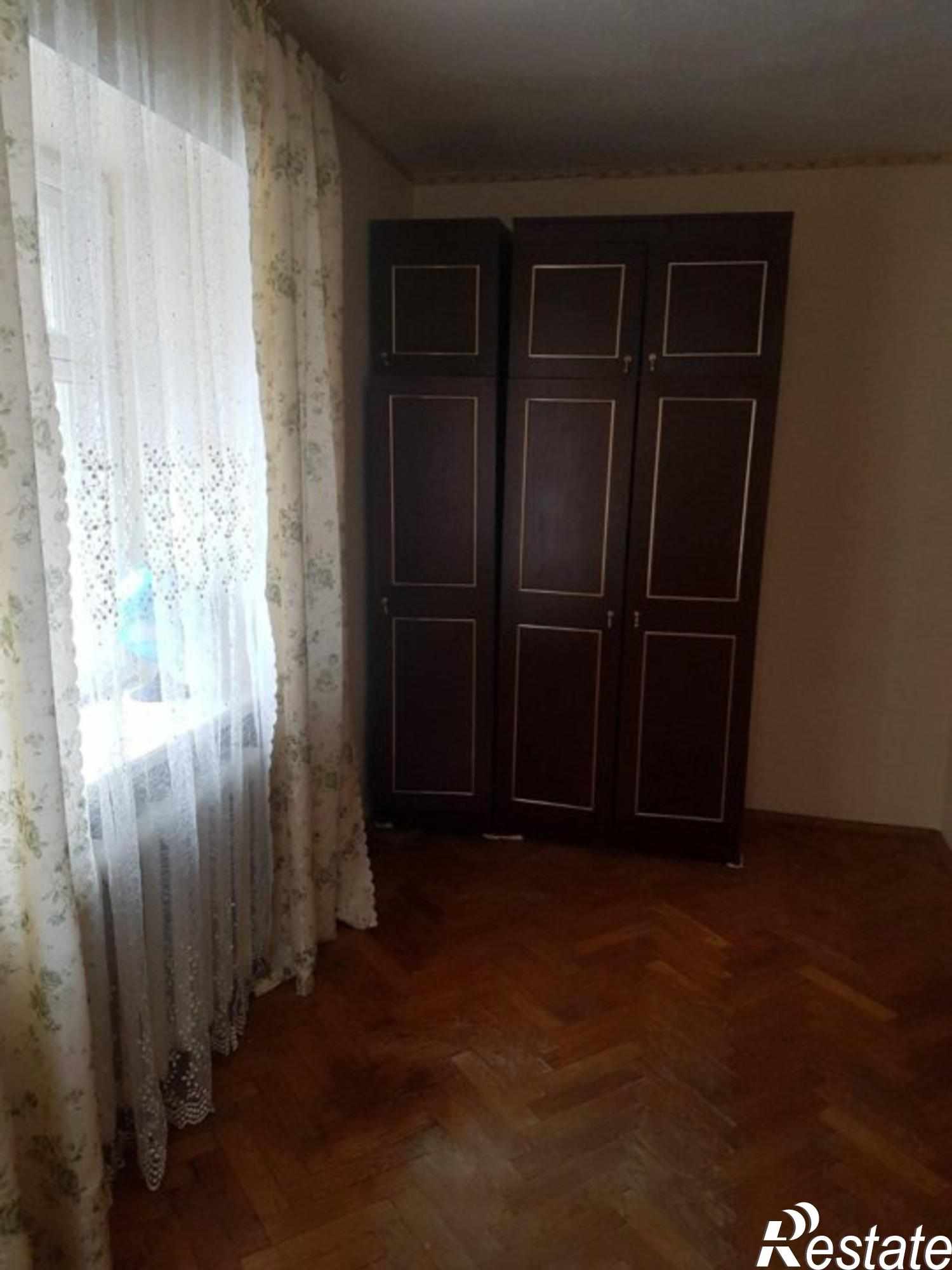 Сдать квартиру за 12 000 рублей на Горького ул, 77А