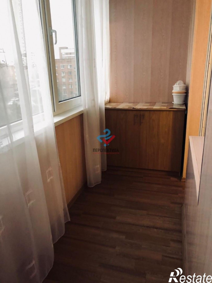 2-комн квартира проспект Строителей, 5