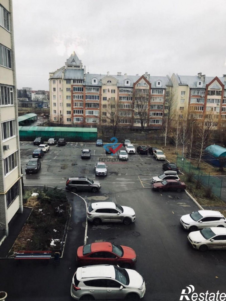 2-комн квартира проспект Строителей, 5