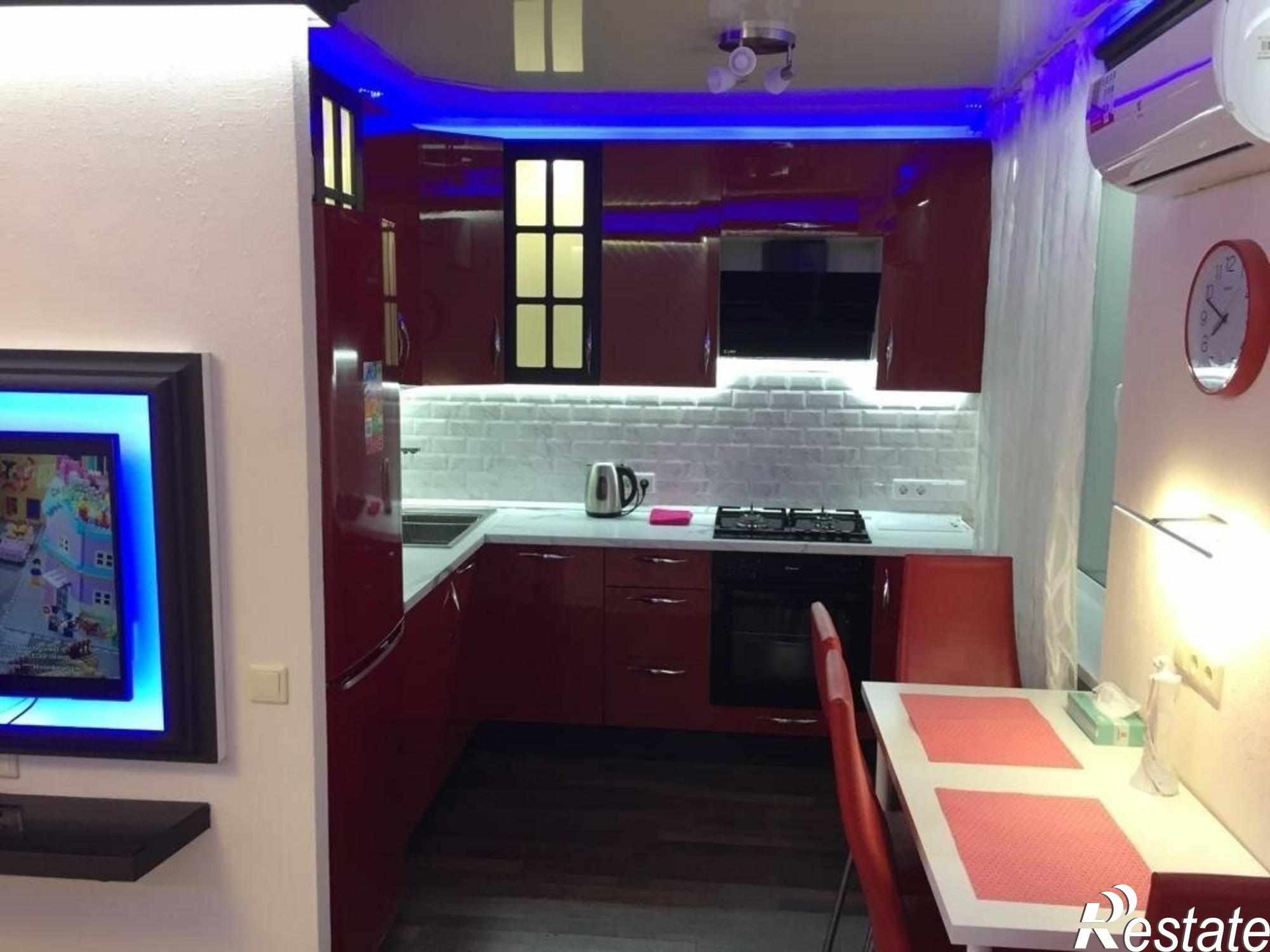 Сдать квартиру за 15 000 рублей на 22 Партсъезда улица, 162