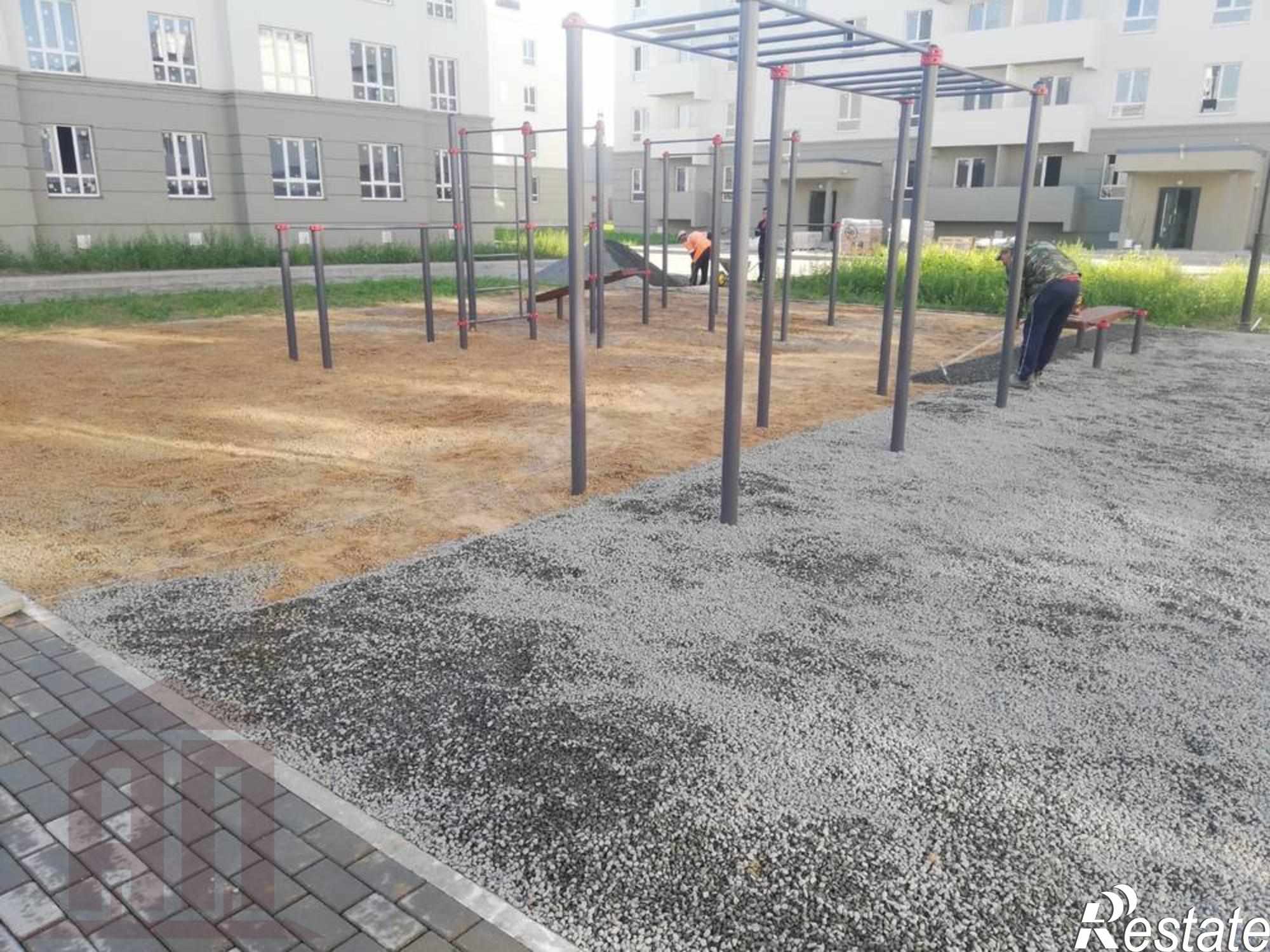 Купить квартиру за 3 721 720 рублей на Медовая ул, 9
