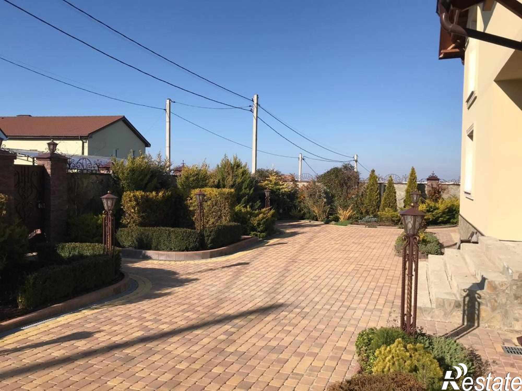 Купить дачу, дом, коттедж за 82 400 000 рублей на Удачная улица