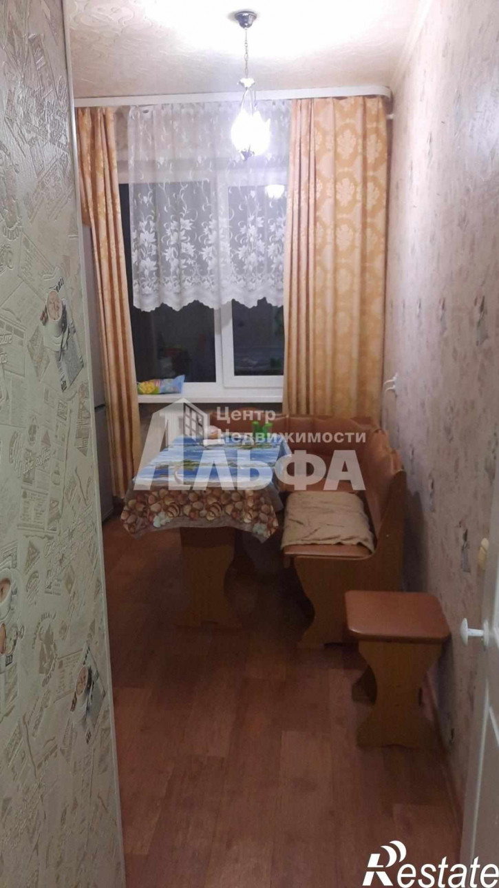 2-комн квартира Октябрьский проспект, 1