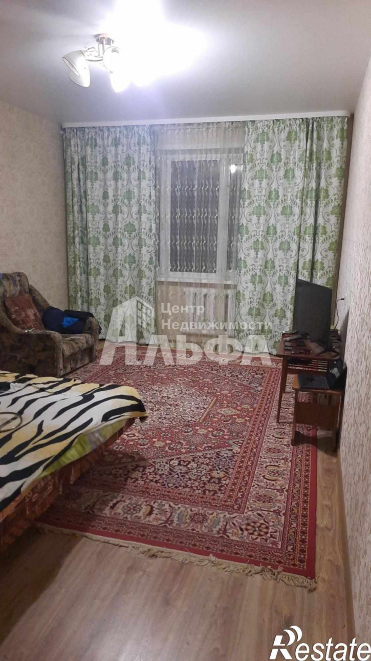 2-комн квартира Октябрьский проспект, 1