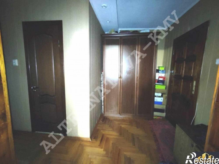 3-комн квартира Победы пр-т.
