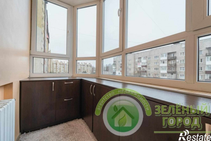 3-комн квартира Суворова, 40