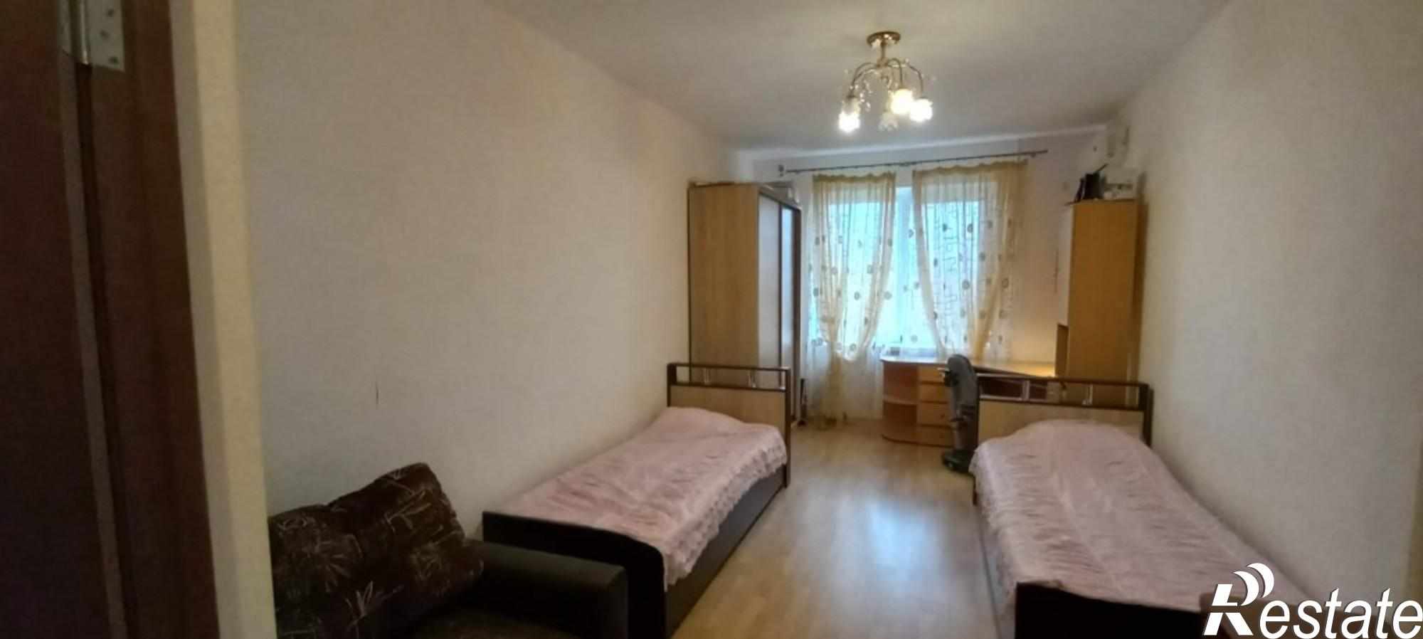Купить квартиру за 16 000 000 рублей на Нахимова, 2