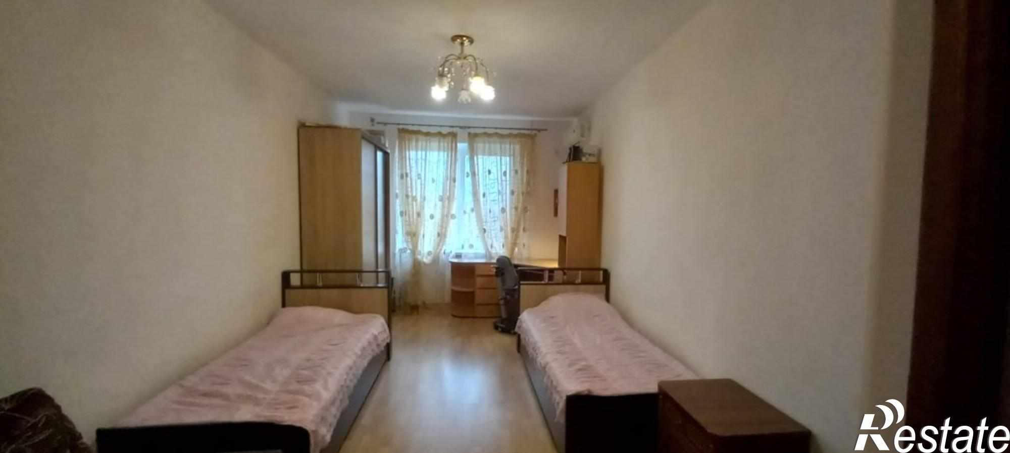 Купить квартиру за 16 000 000 рублей на Нахимова, 2