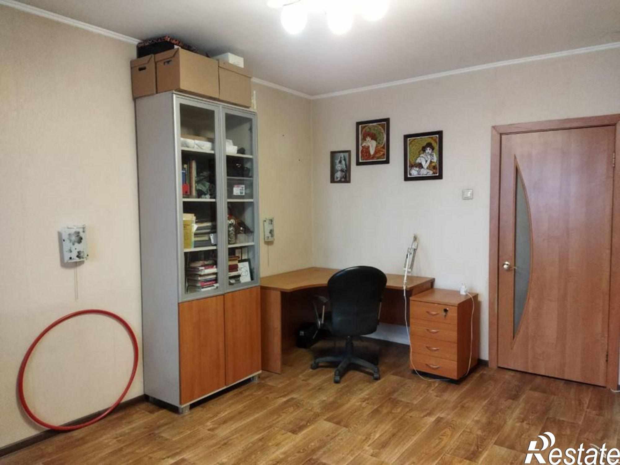 Купить квартиру за 3 300 000 рублей на ул. Волховская,33/1