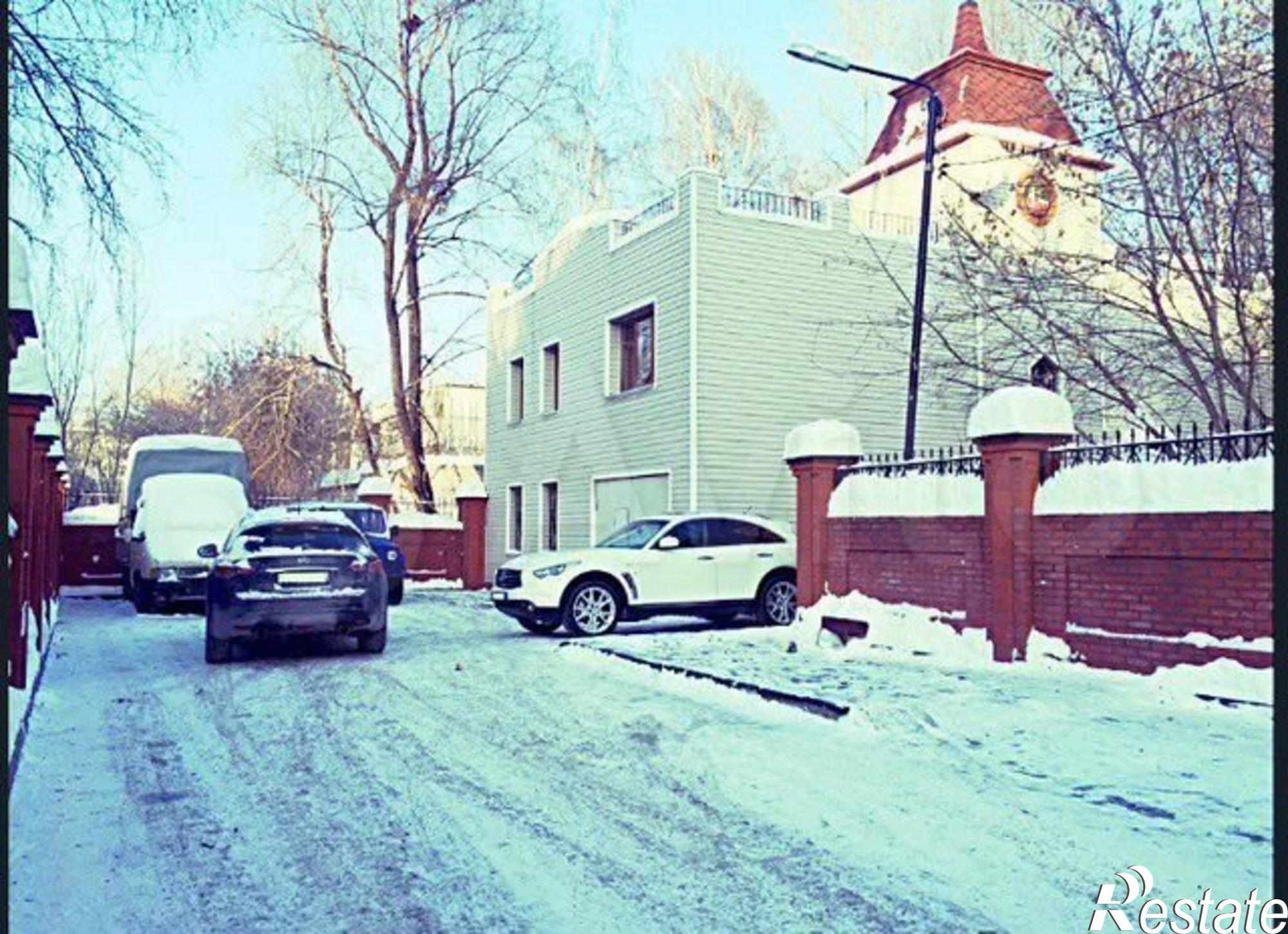 Купить дачу, дом, коттедж за 23 000 000 рублей на улица Восстания, 12Б