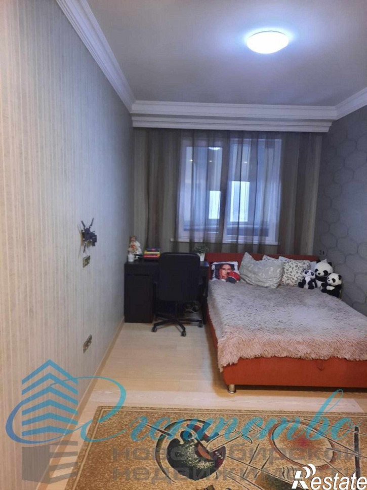 4-комн квартира ул. Кузьмы Минина,9/1