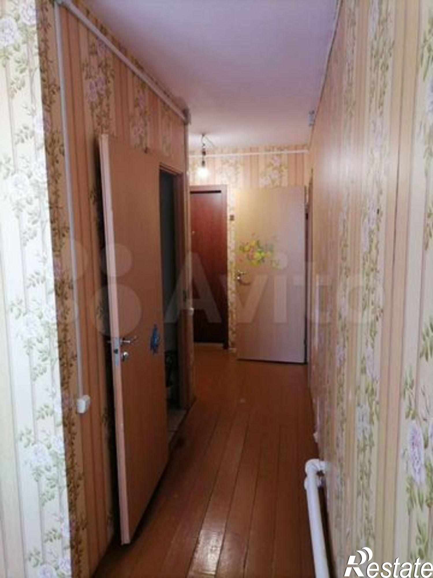 Купить квартиру за 400 000 рублей на Российская улица, 52