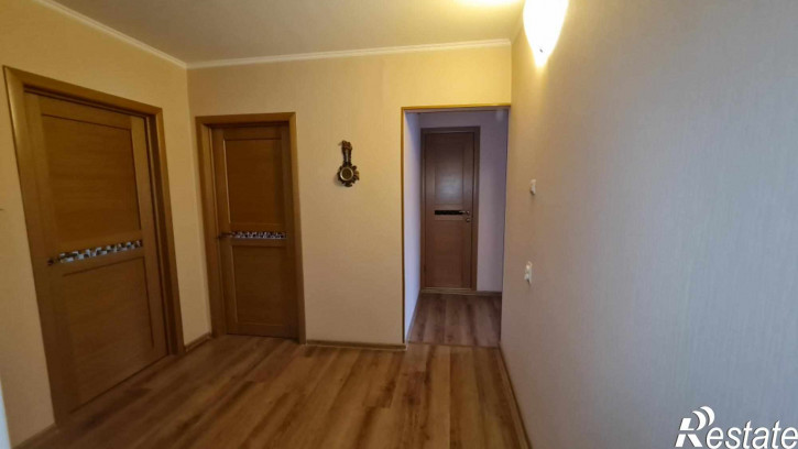 3-комн квартира Богатырская ул, 30