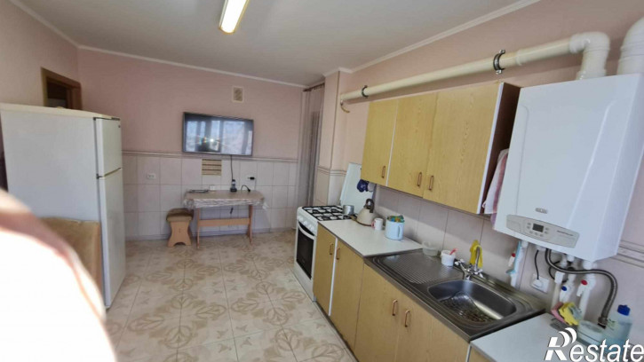 3-комн квартира Богатырская ул, 30
