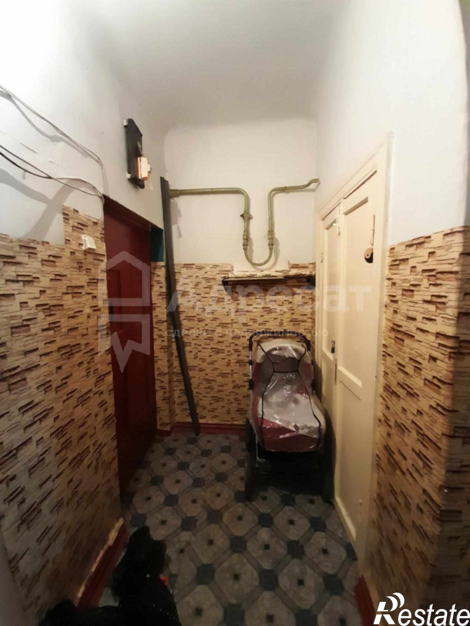 Купить комнату за 379 000 рублей на ул. им. Писемского,  д.14
