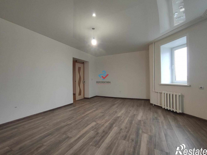 2-комн квартира проспект Строителей, 97