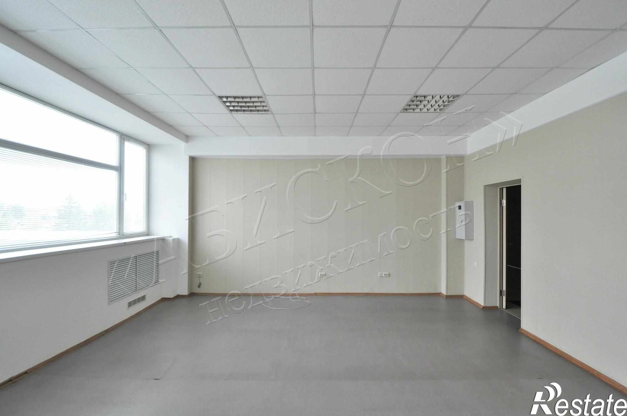 Сдать офис, помещение под офис за 41 600 рублей на Свердловский тракт, 15