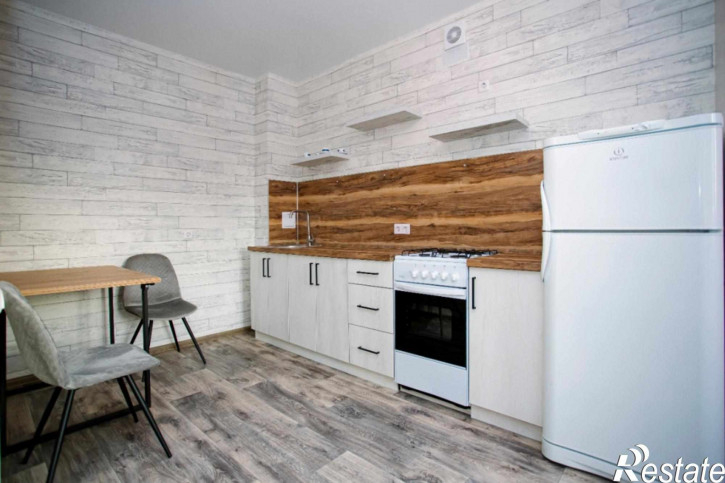 1-комн квартира Наумова ул, 5