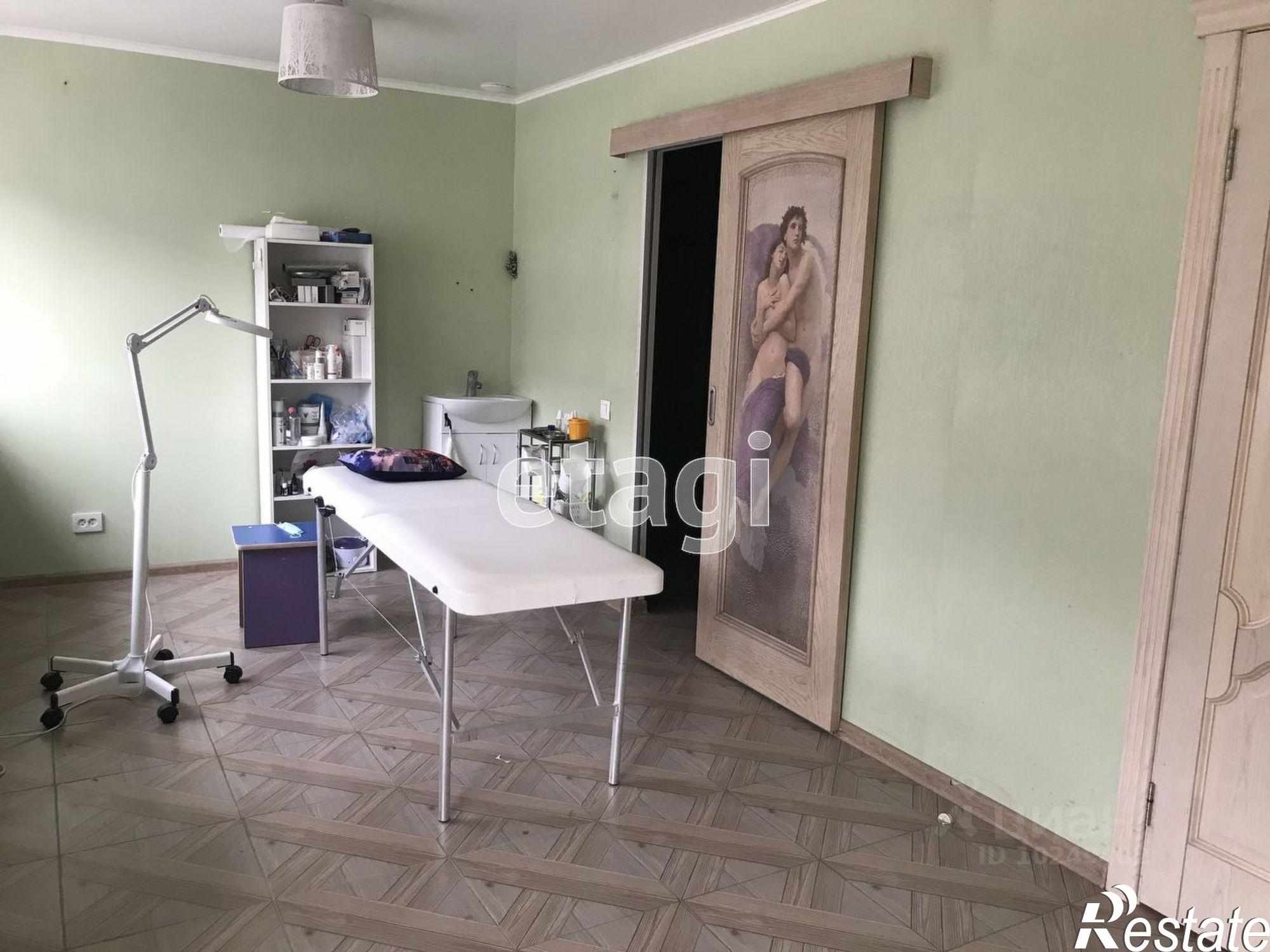 Купить торговое помещение за 2 862 670 рублей на улица 8 Марта, 10