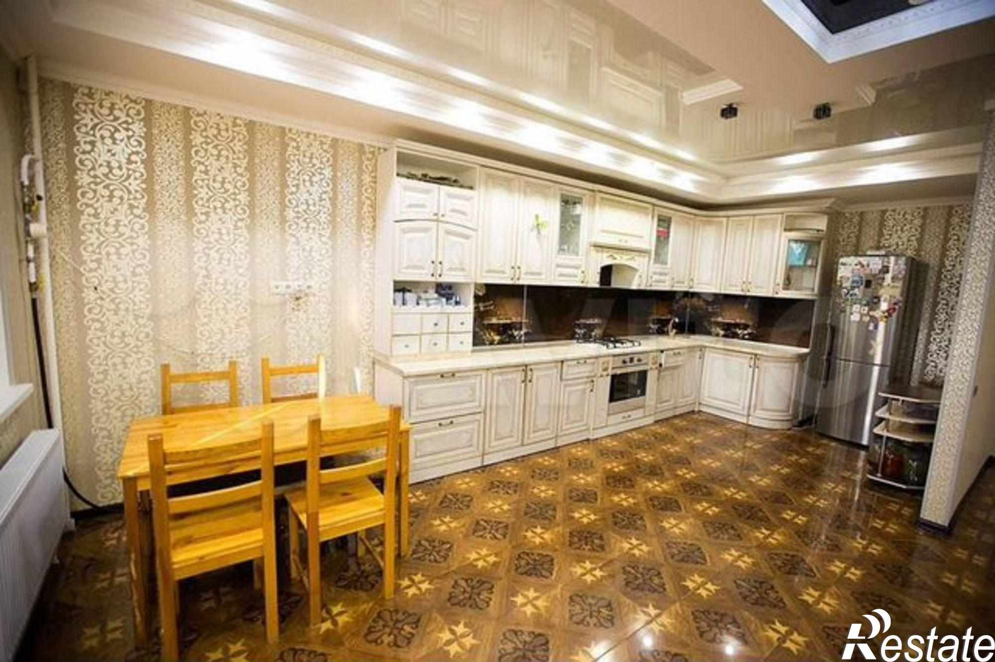 Купить квартиру за 8 900 000 рублей на улица Омелькова, 28
