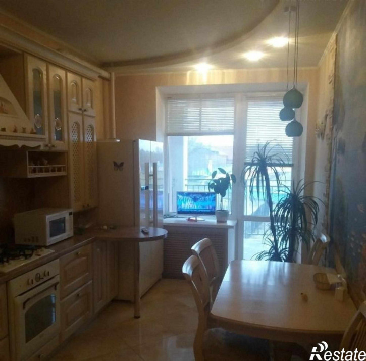 2-комн квартира Большая Нижегородская ул, 27Г
