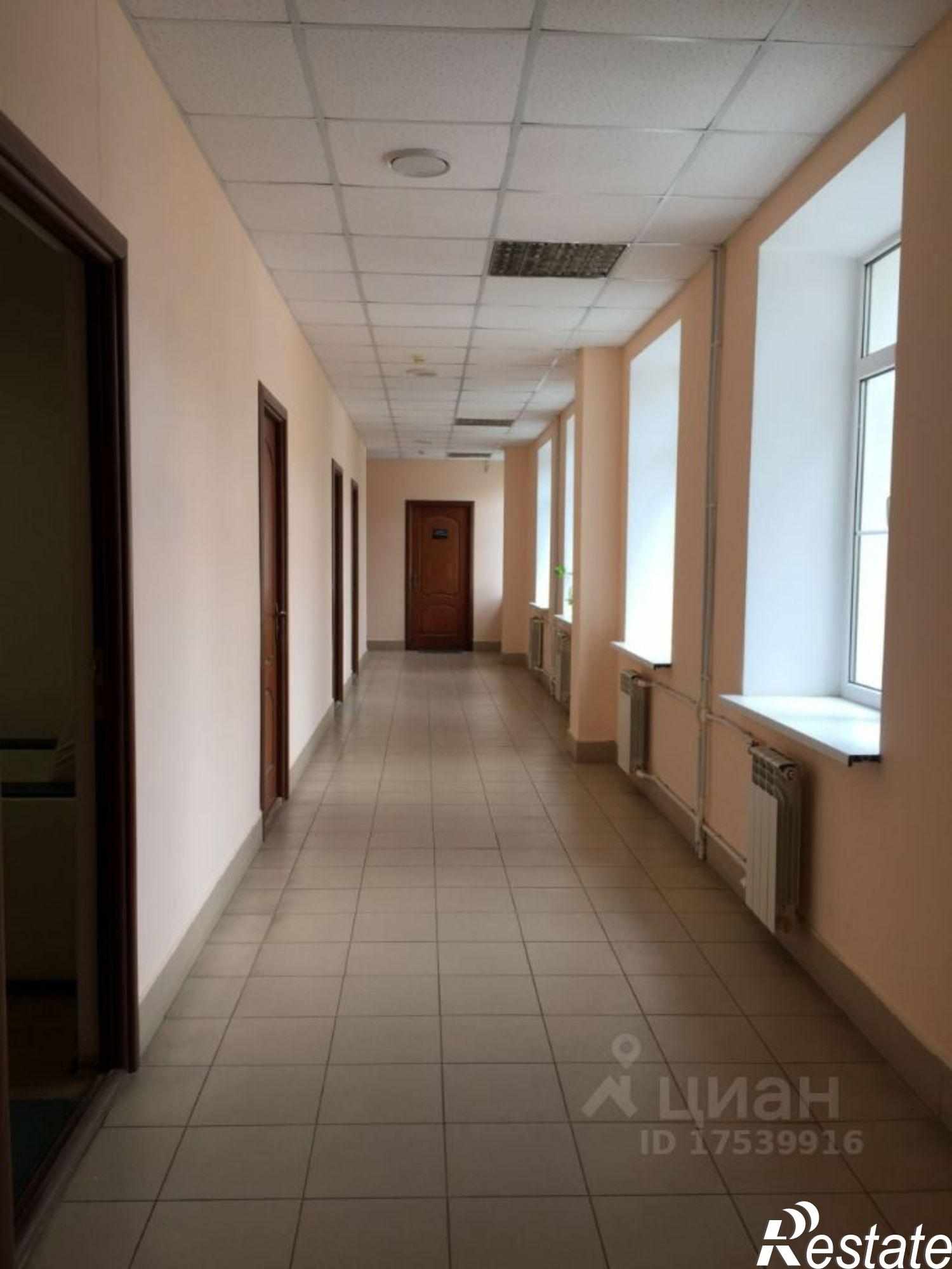 Сдать офис, помещение под офис за 10 001 рублей на улица Суворова, 119А