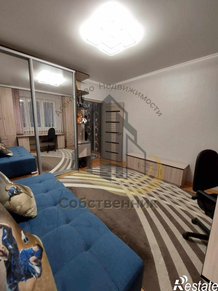 3-комн квартира Степной мкр, 16