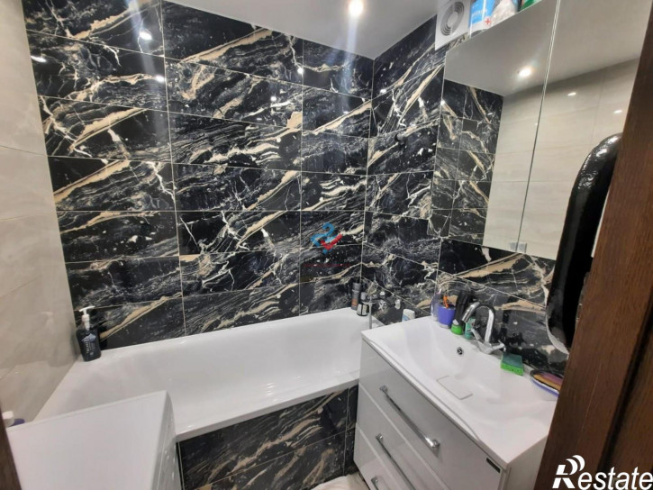 2-комн квартира Экспериментальная улица, 7А