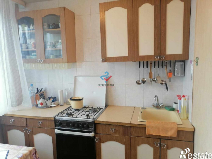 2-комн квартира проспект Строителей, 35