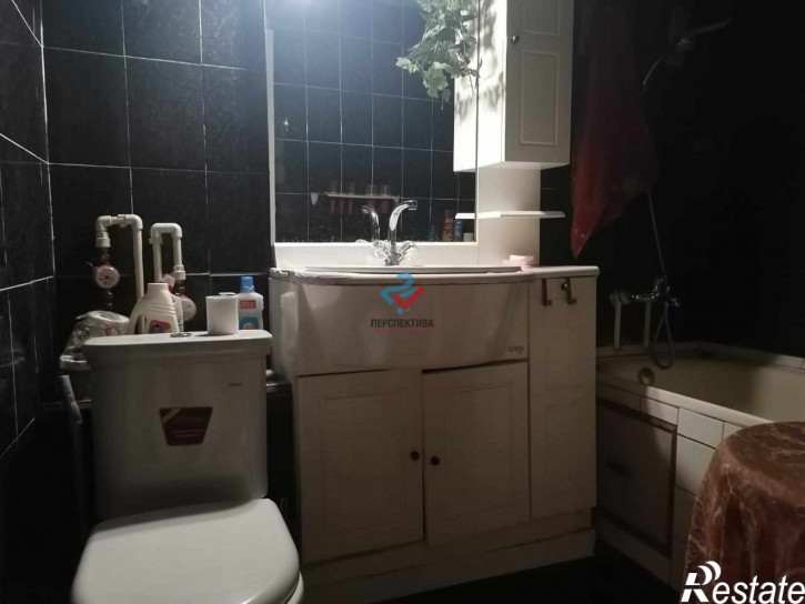 2-комн квартира проспект Строителей, 35