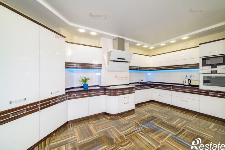 3-комн квартира Шейнкмана 119