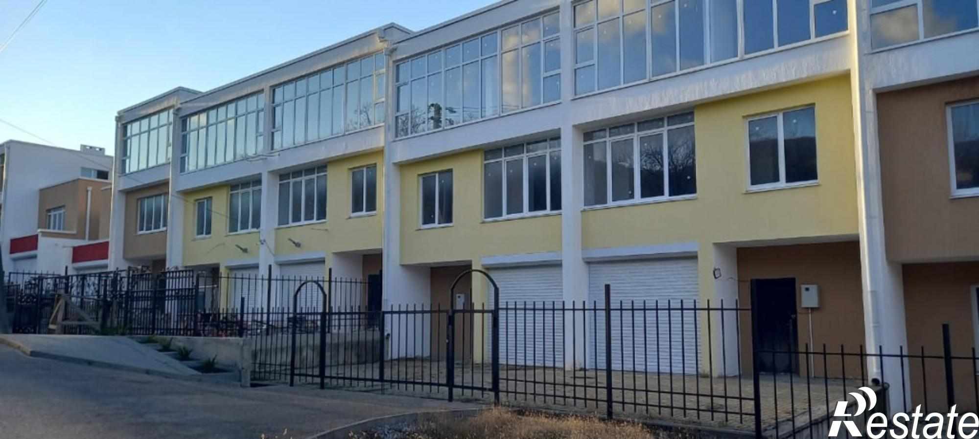 Купить дачу, дом, коттедж за 18 500 000 рублей на Абрикосовая