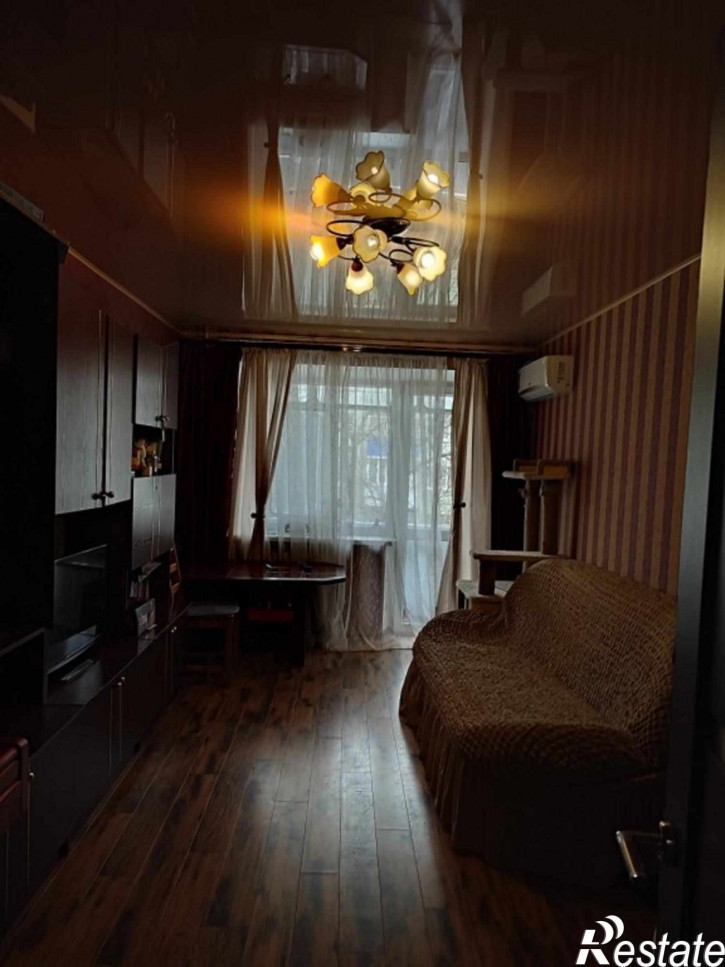 3-комн квартира Героев Десантников, 31