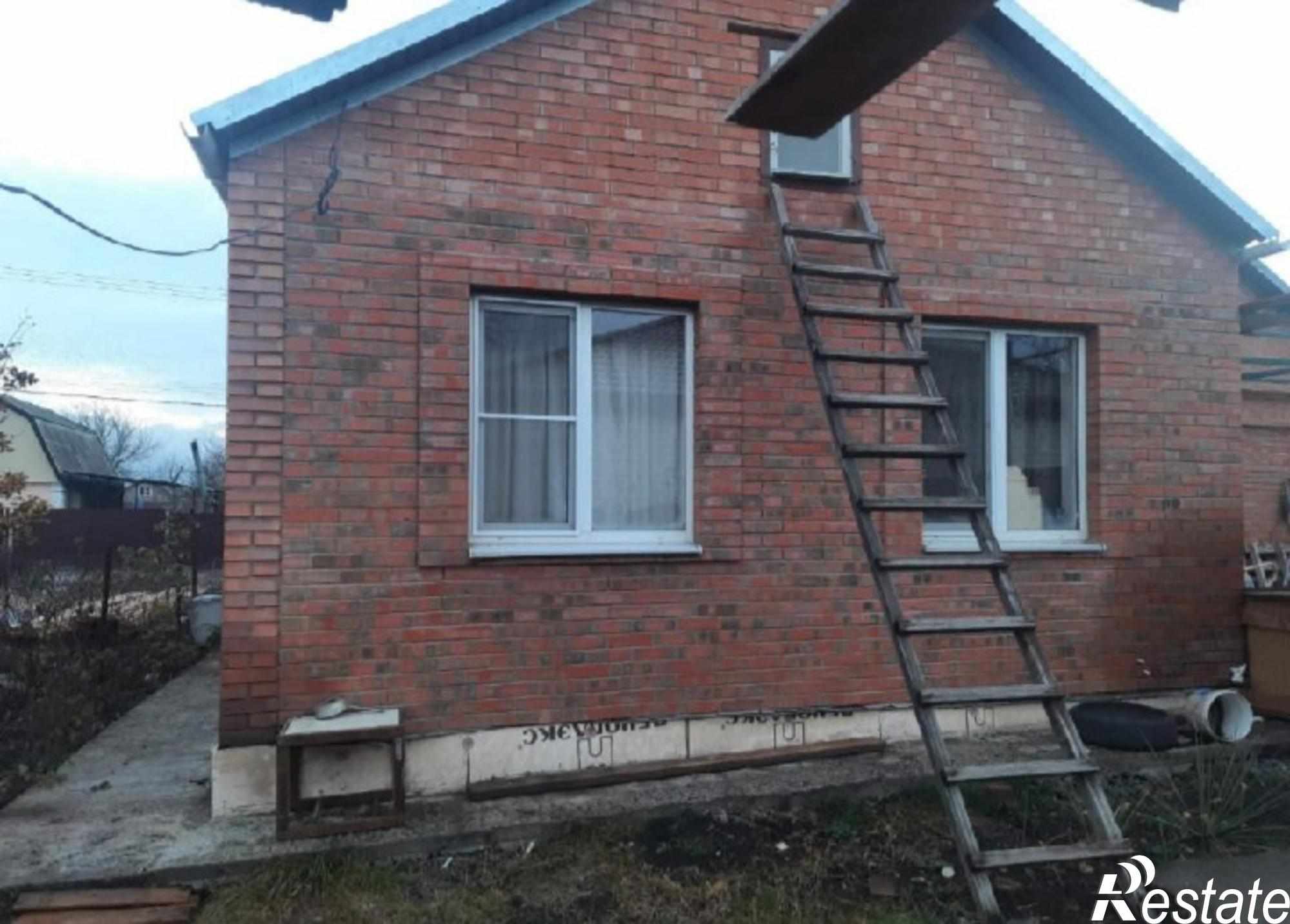 Купить дачу, дом, коттедж за 3 300 000 рублей на Серова ул