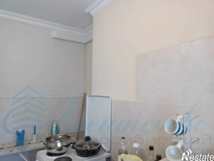 4-комн квартира ул. Ударная,33