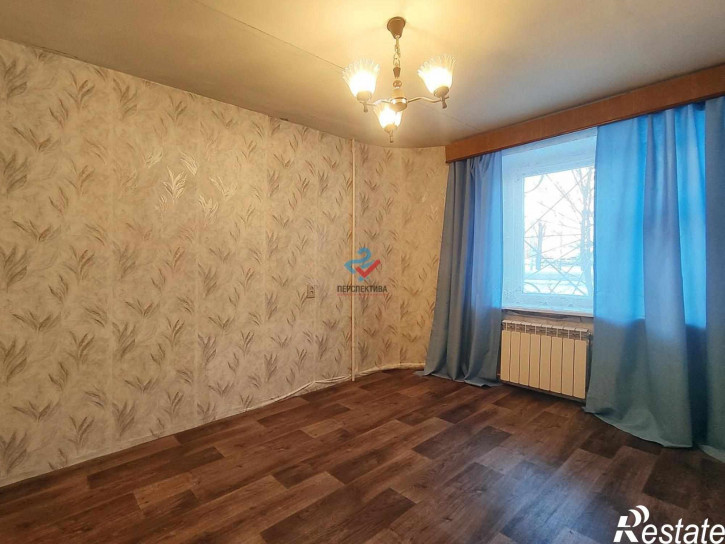 3-комн квартира улица Луначарского, 46