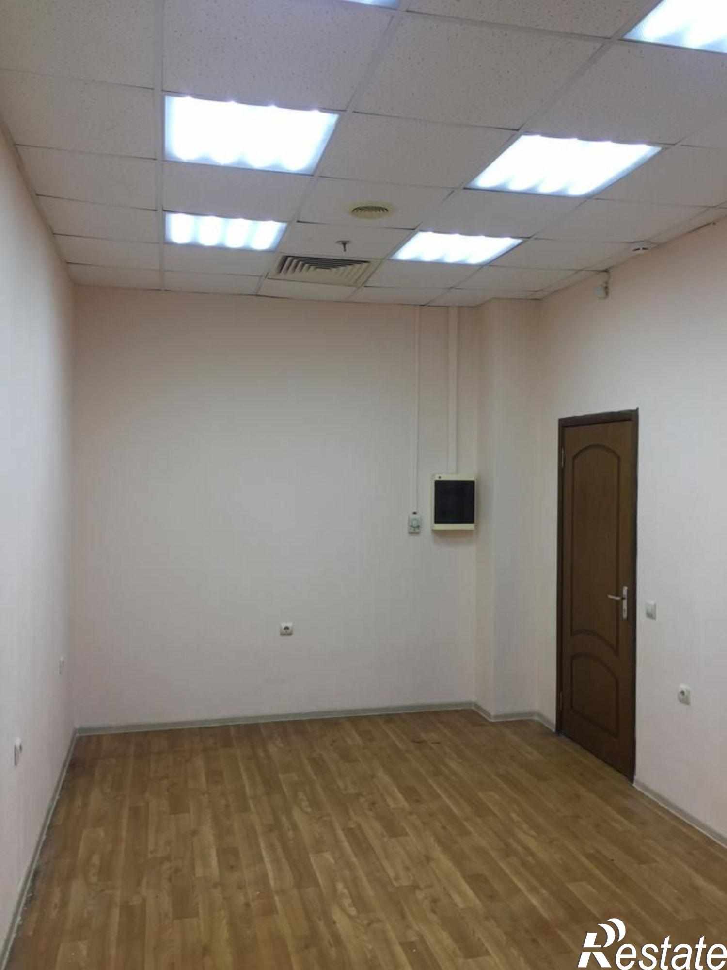 Сдать офис, помещение под офис за 11 600 рублей на ул Кирова, 39