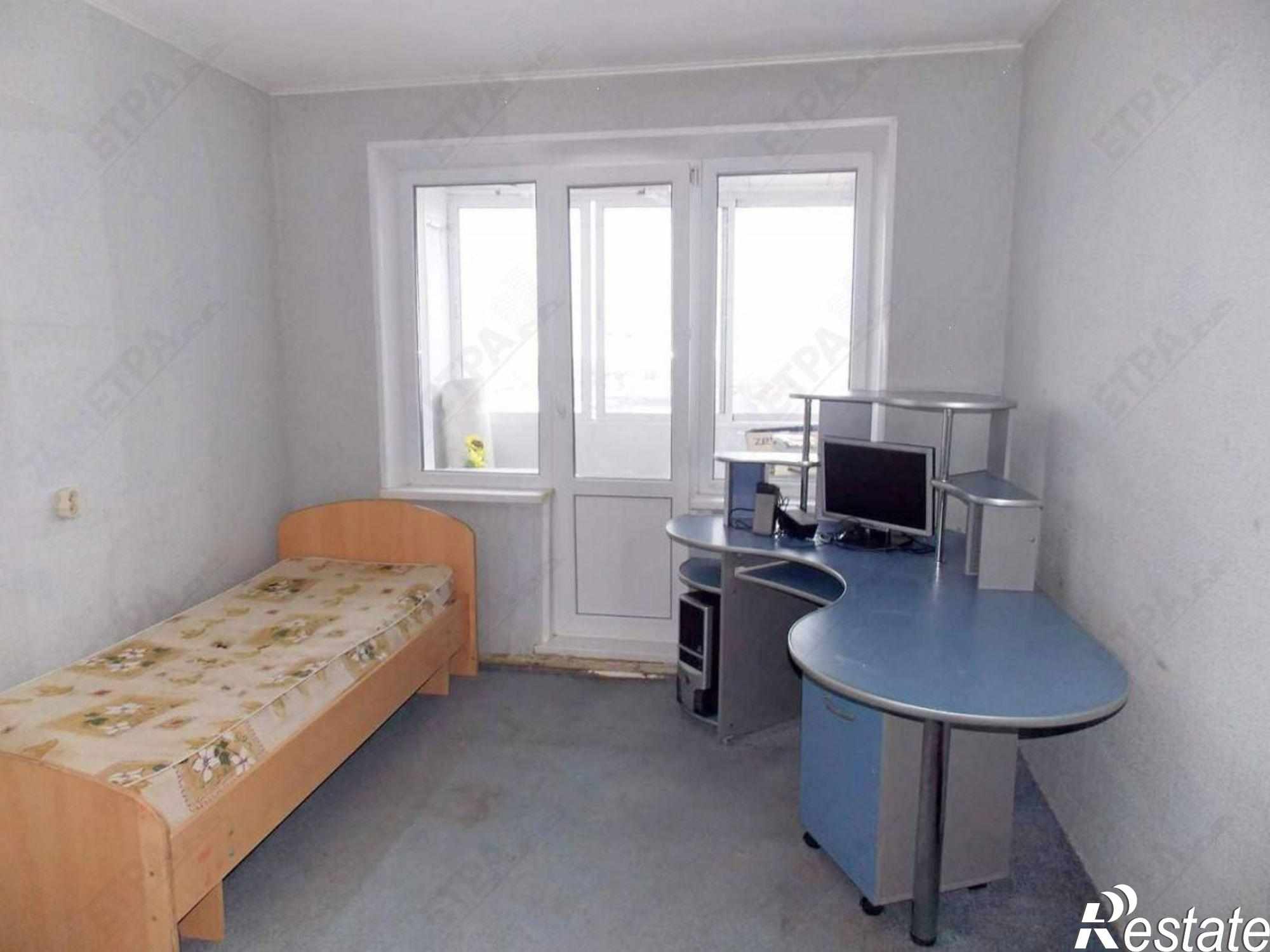 Сдать квартиру за 18 000 рублей на Днепропетровская ул, 4