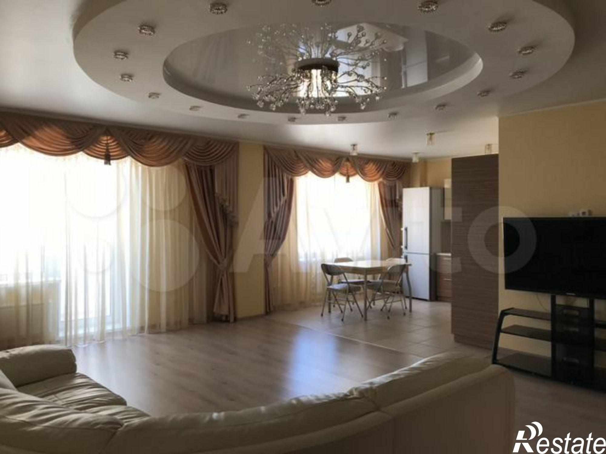 Сдать квартиру за 40 000 рублей на улица Университетская Набережная, 76