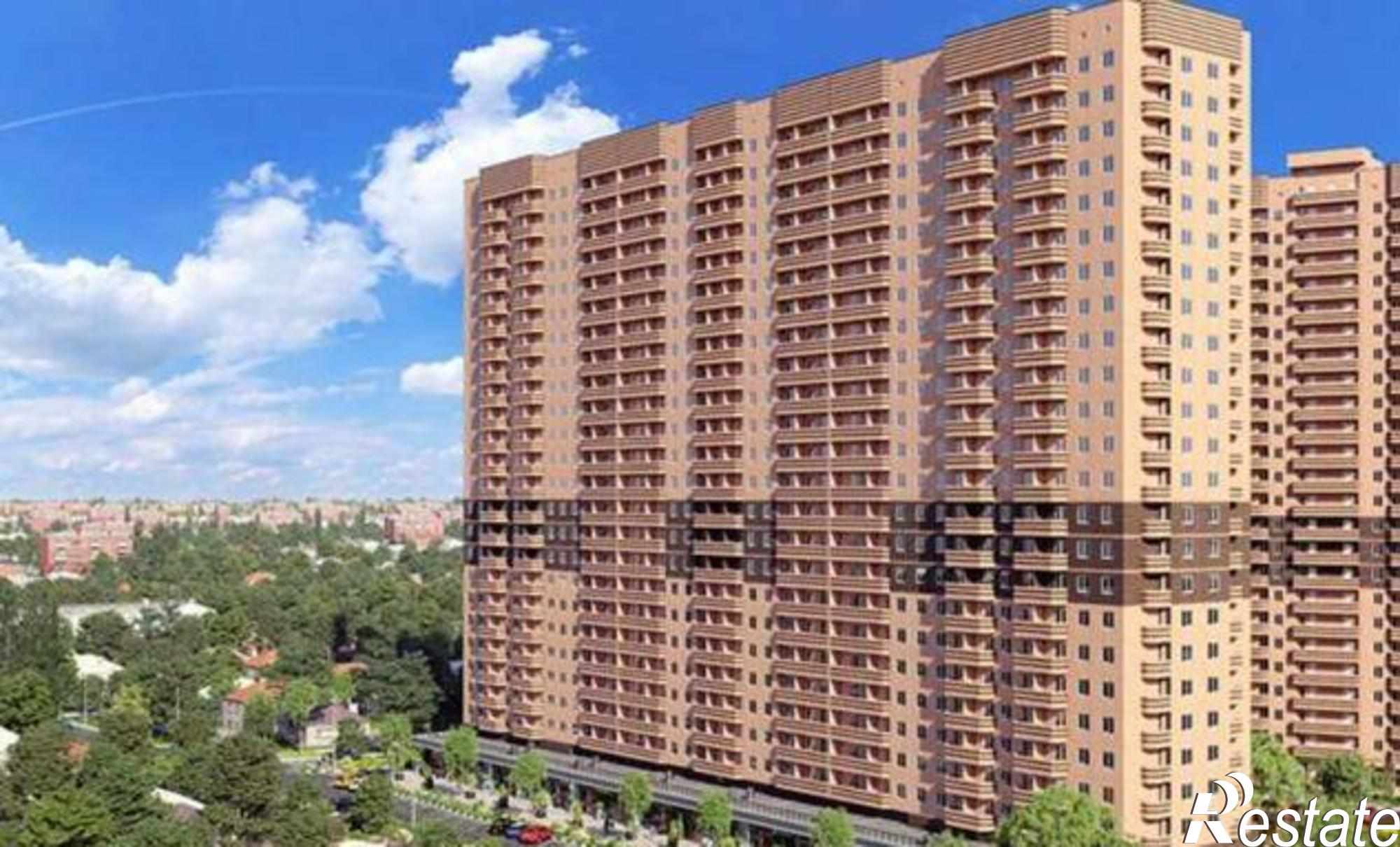 Купить квартиру за 4 050 000 рублей на Горсоветская улица, 49/1