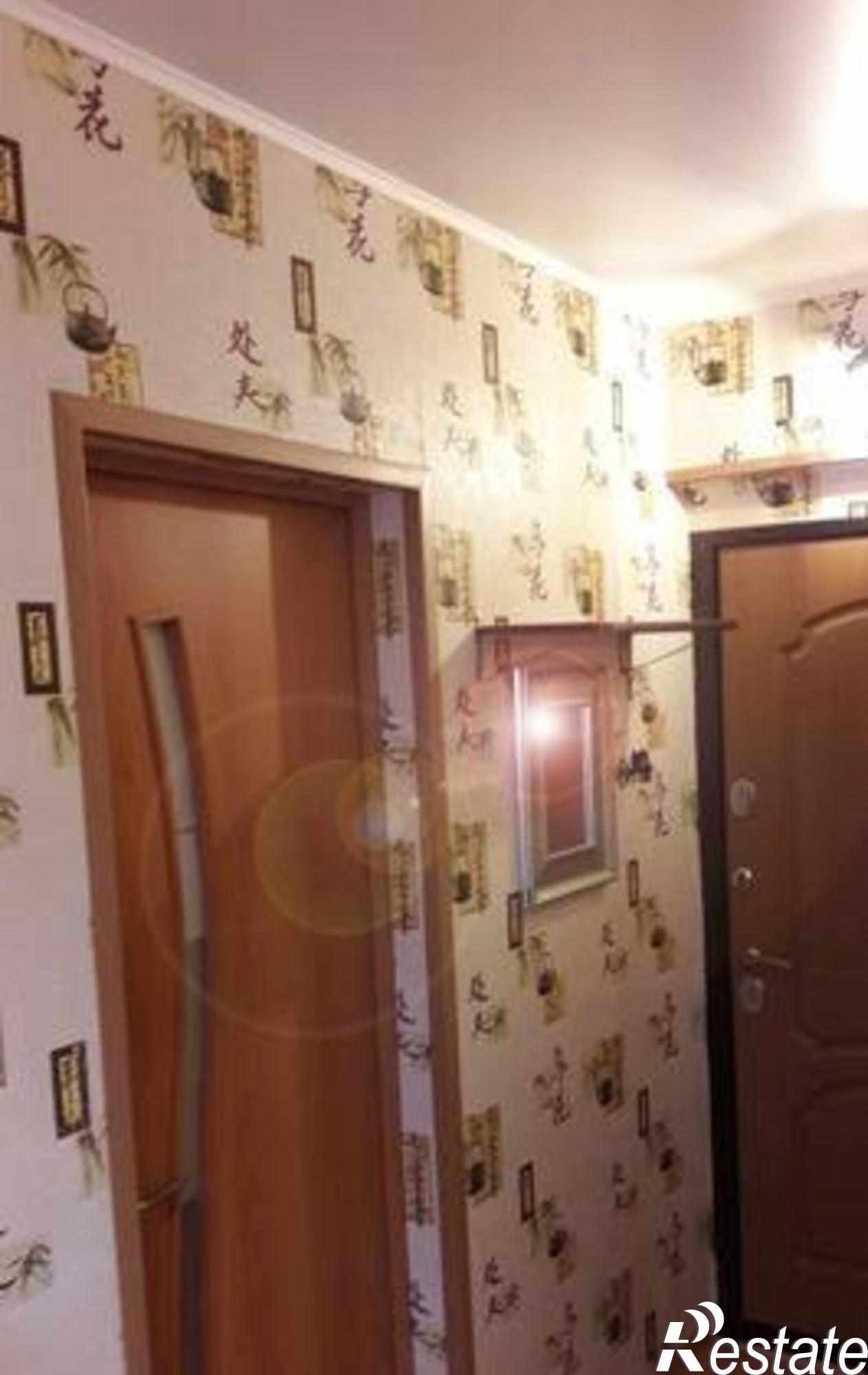Купить квартиру за 1 750 000 рублей на Вятская улица, 77/3