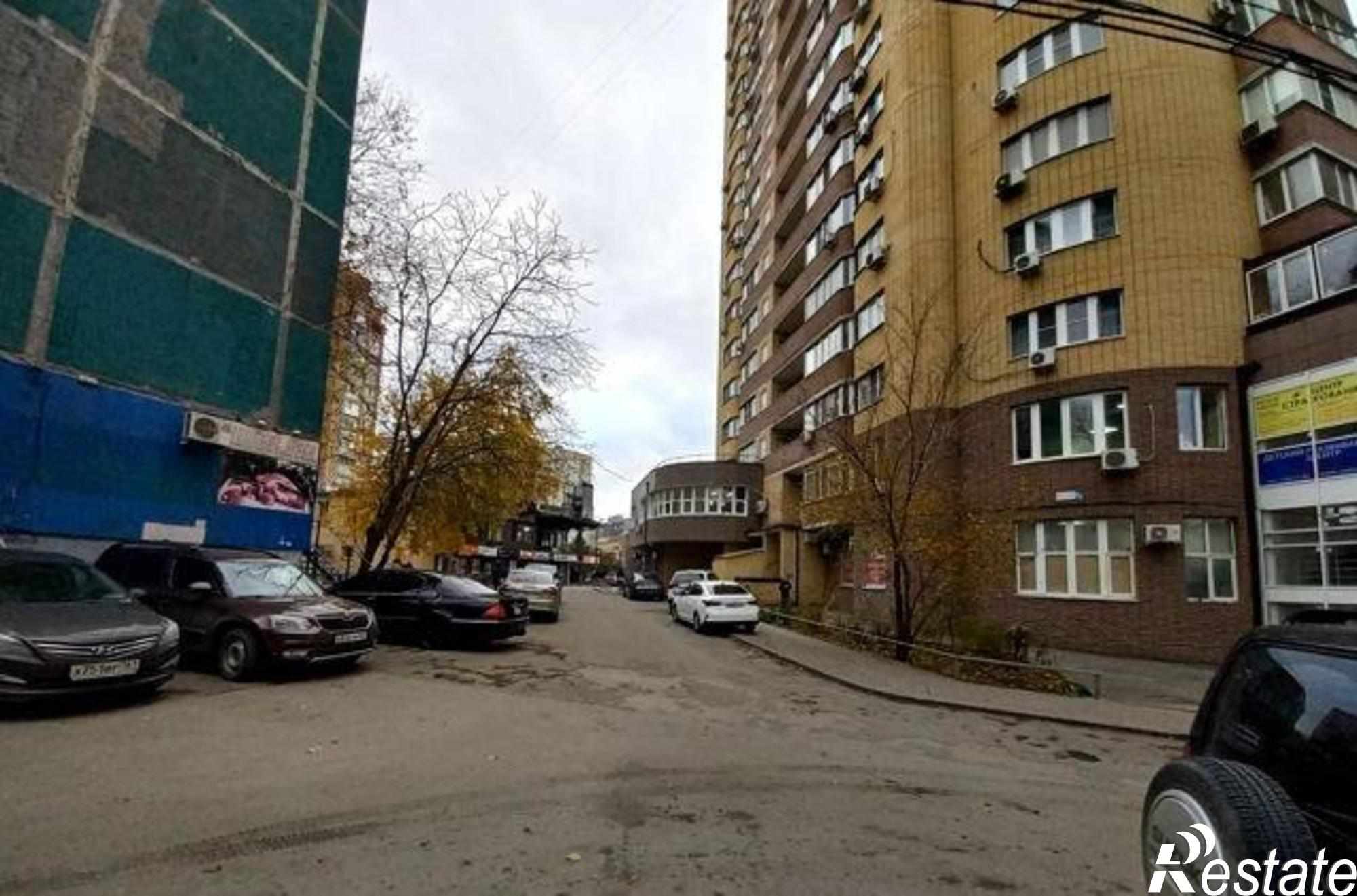 Купить квартиру за 7 100 000 рублей на проспект Королёва, 9В