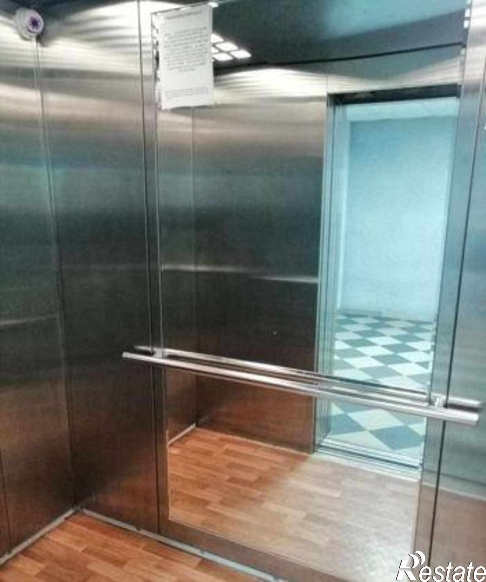 Купить квартиру за 4 750 000 рублей на улица Малиновского, 66/1