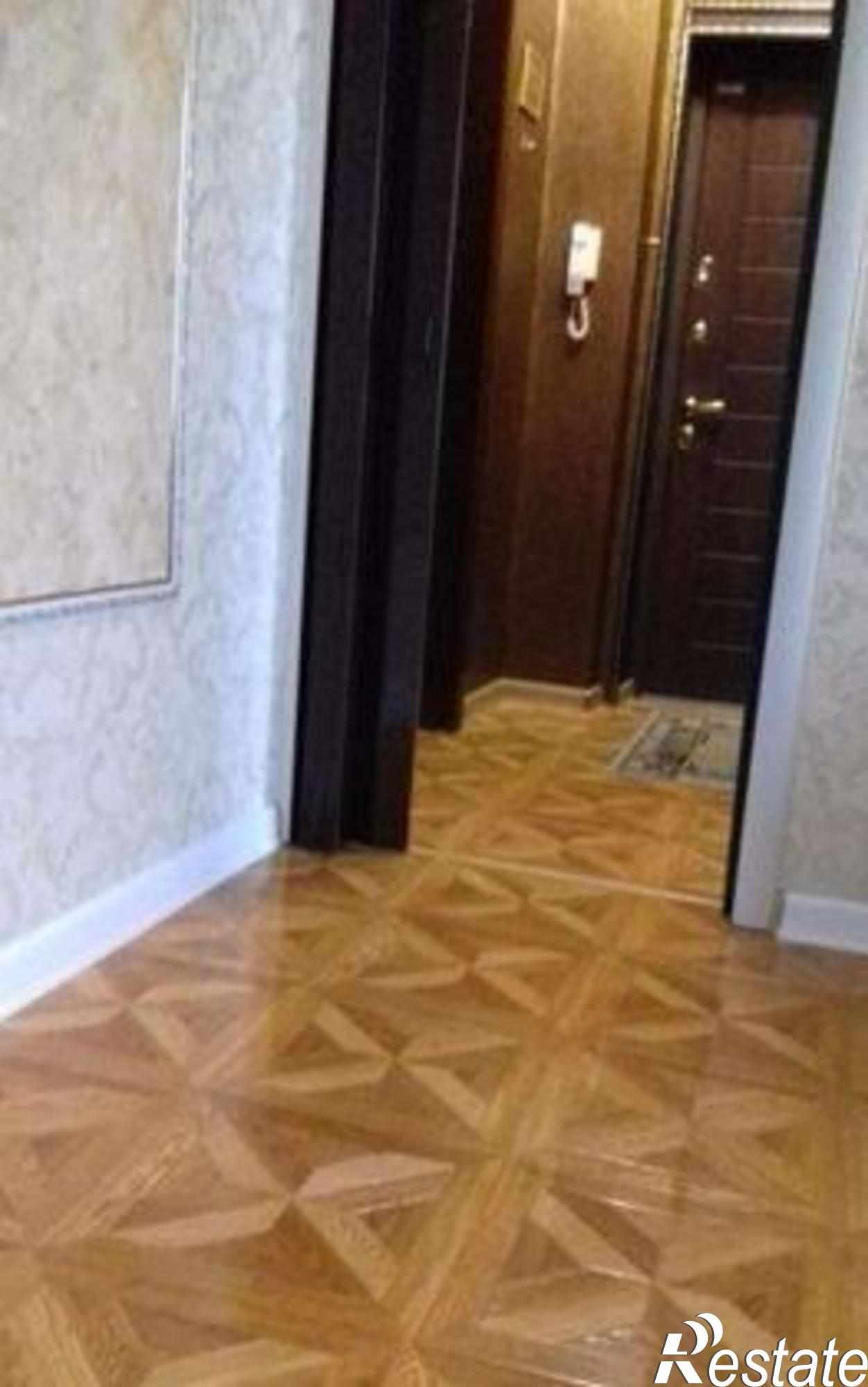 Купить квартиру за 3 000 000 рублей на Рыбный переулок, 34
