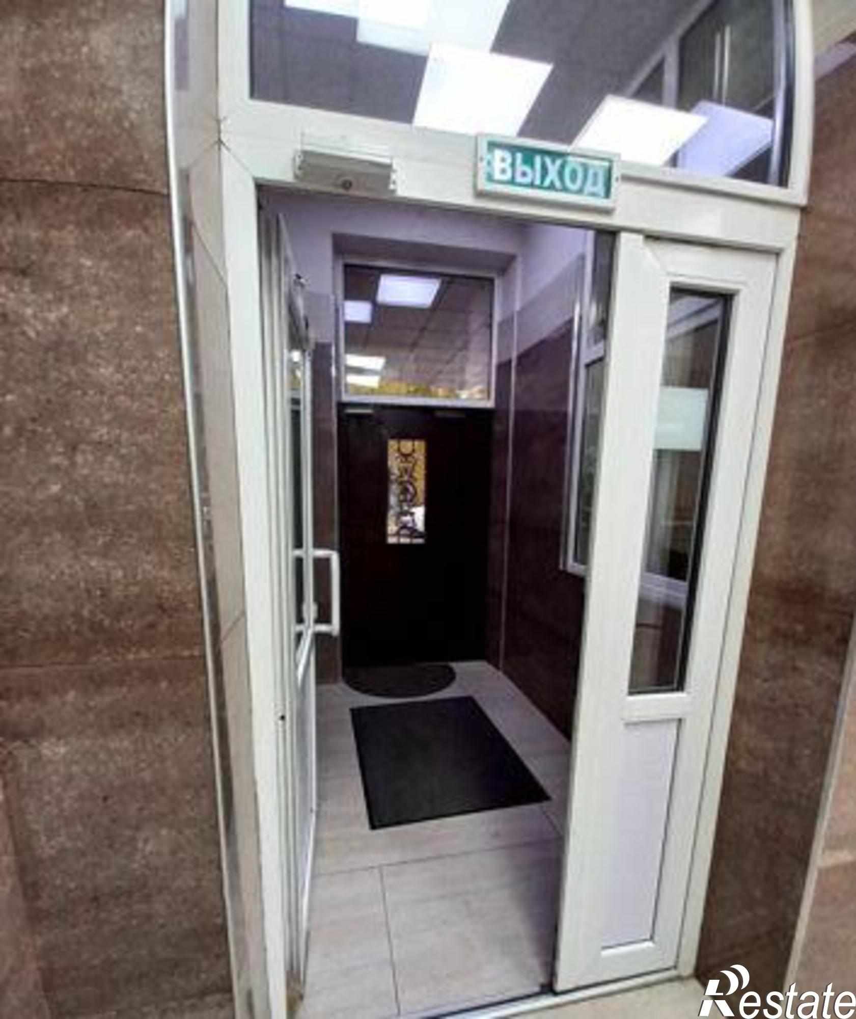 Купить квартиру за 7 100 000 рублей на проспект Королёва, 9В